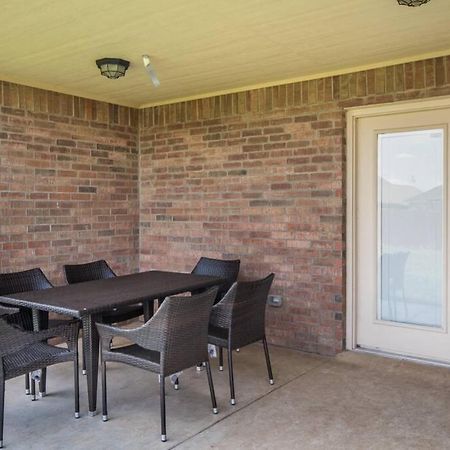 Cheerful 3 Bedroom Home, King Bed, 10 Min From Palo Duro Canyon, Fireplace, Washer Dryer Екстериор снимка